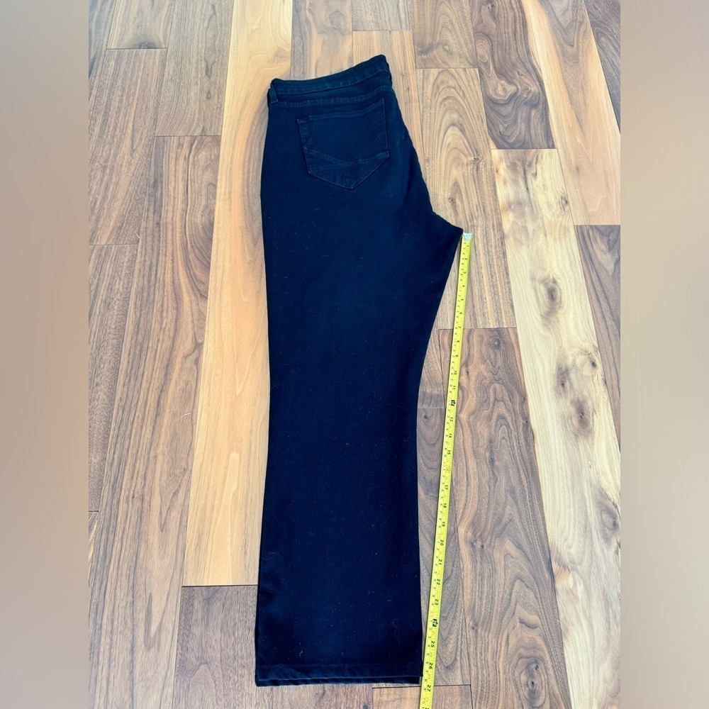 NYDJ Lift Tuck Soft High Rise Marilyn Straight Jeans Size 18 W Black - Picture 12 of 13